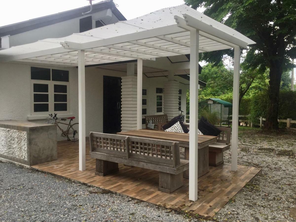 Coombs Cottage, Khaoyai, Mu Si Ban Rai Khlong Sai Eksteriør billede